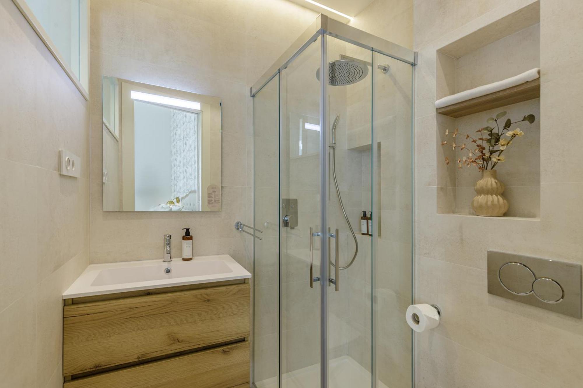 Marques De Velazquez II By Caleta Homes 马拉加 外观 照片